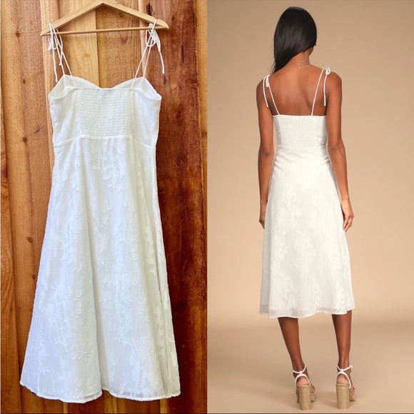 🌿 White and Silver Floral Jacquard Bustier Tie-Strap Midi Dress 🌿 - Picture 4 of 10